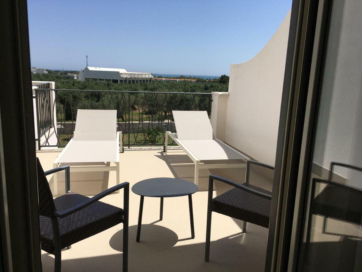 Hotel Puglia Garden Вьесте Экстерьер фото